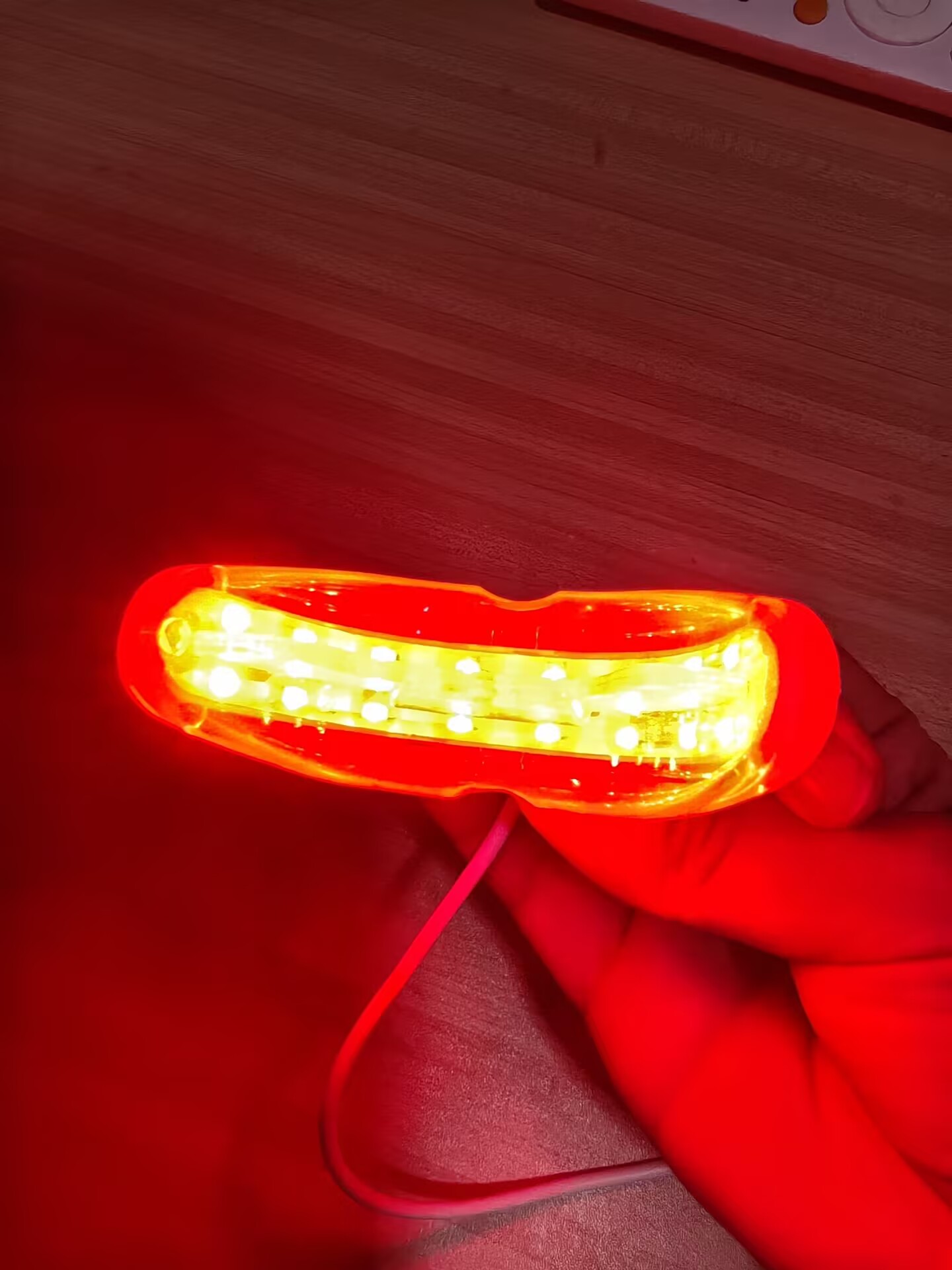 Terapia laser a LED: il tratta - Teeth Whitening Laser Treatment recensione e prezzo